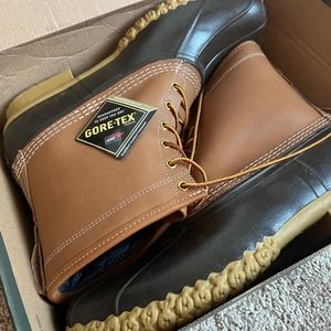 Mens LL Bean size 14 boots Goretex